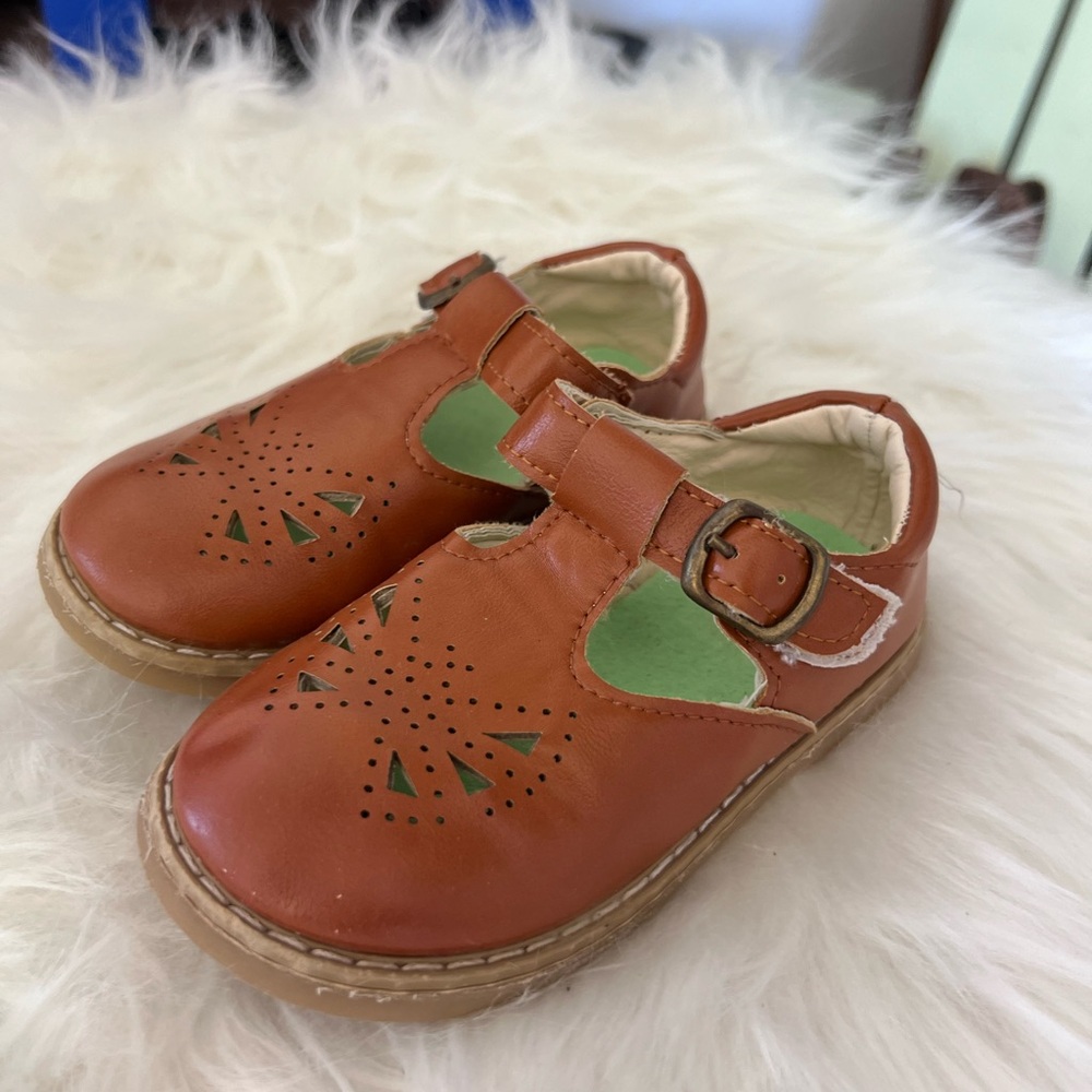 Girls dress shoes
